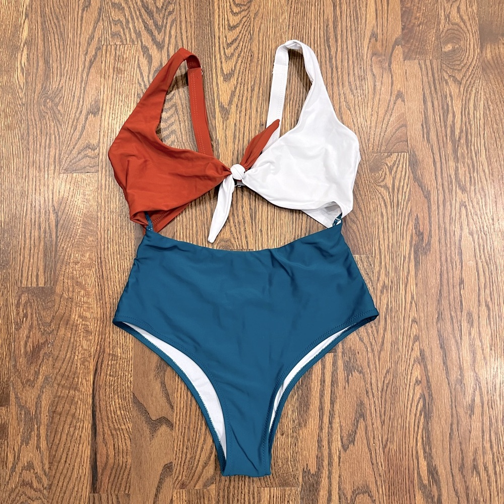 Swimsuit🩱